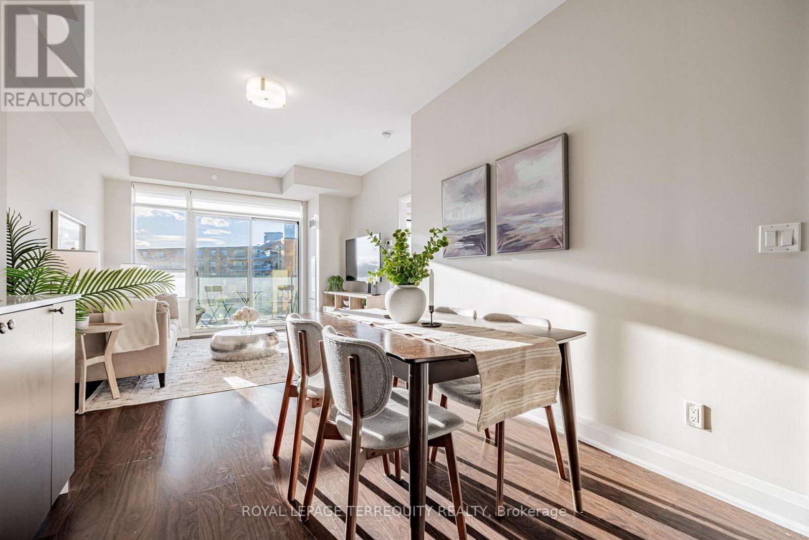 401 - 35 FONTENAY COURT Toronto (Edenbridge-Humber Valley), Ontario M9A0E2